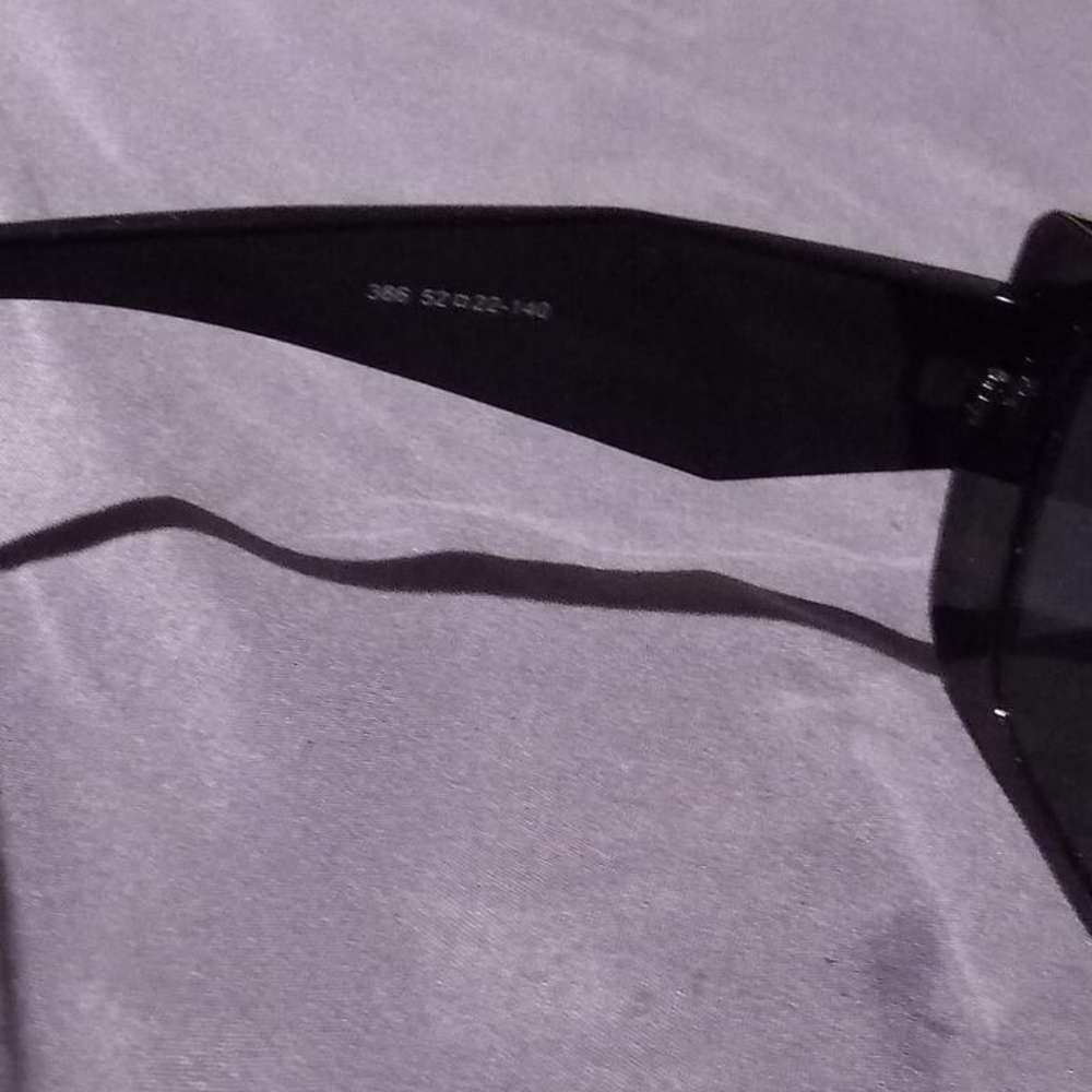 Prada Black Sunglasses - Picture 3 of 4